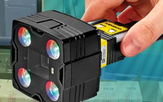 康耐視In-Sight 2800應(yīng)對(duì)健亞藥盒噴碼檢測挑戰(zhàn)