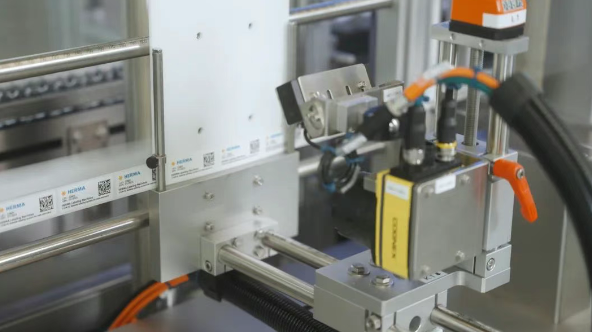 康耐視視覺系統(tǒng)的貼標解決方案.png 康耐視視覺系統(tǒng)的貼標解決方案.png